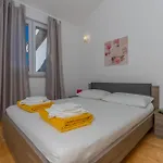 Marija * 克罗诺维察